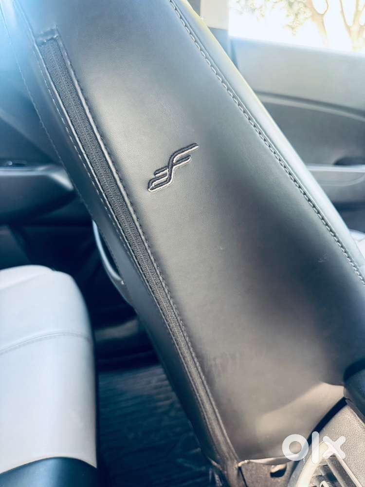 Hyundai Venue Petrol 2020 Year