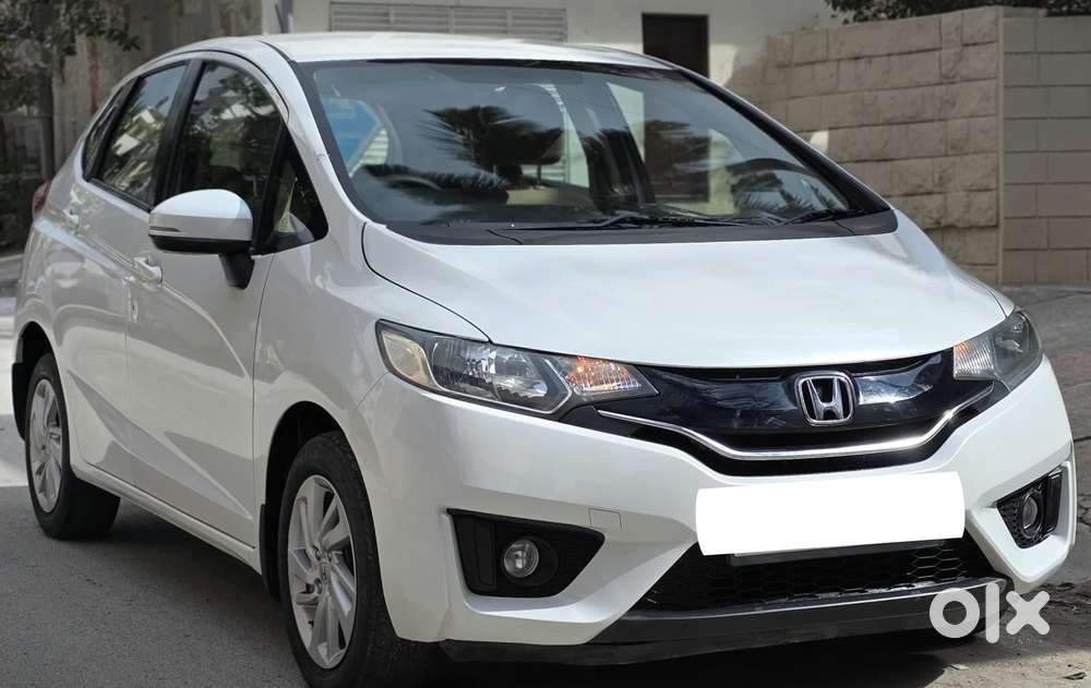 Honda Jazz V Automatic, 2016, Petrol