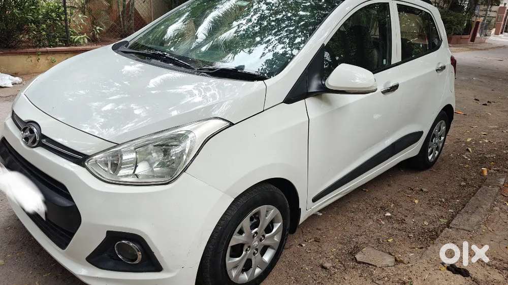 Hyundai Grand I10 Sportz 2014, Well Maintained.two Keys Available