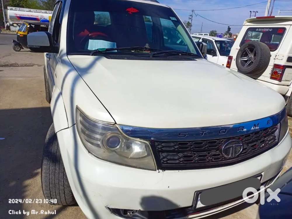 2017 Tata Safari Strome Ex - Excellent Condition