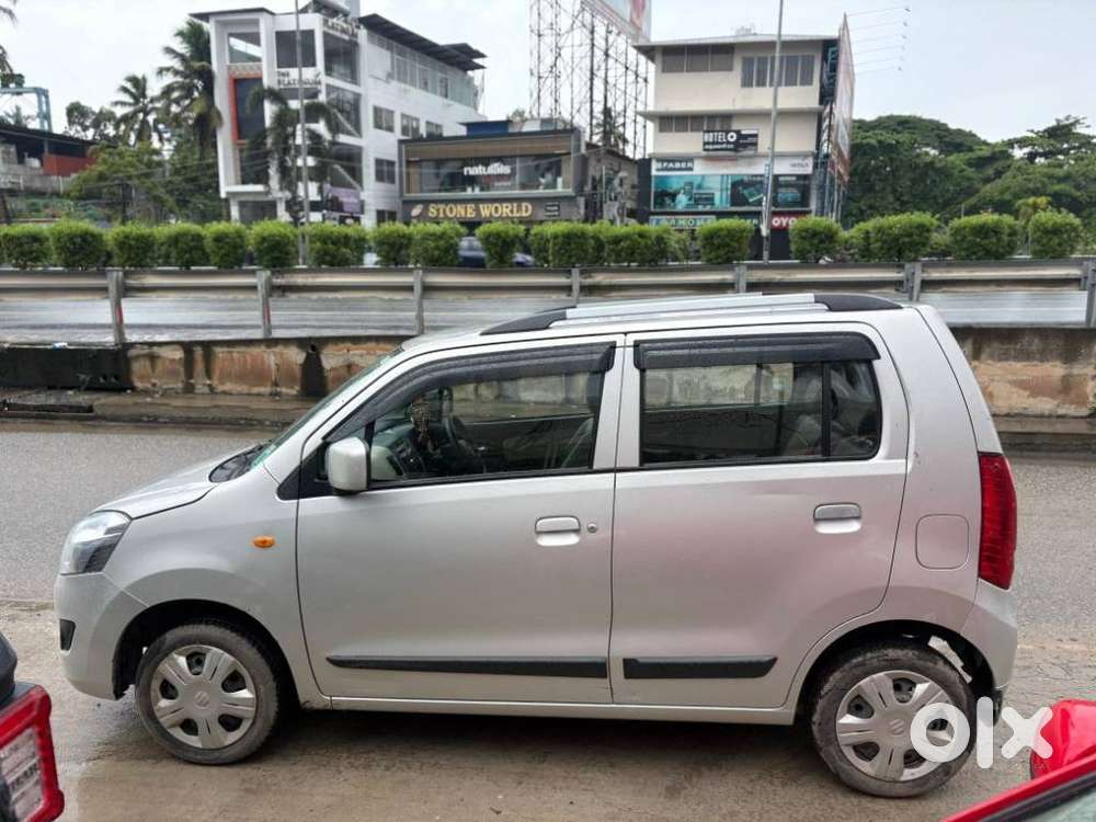 Maruti Suzuki Wagon R Vxi, 2017, Petrol
