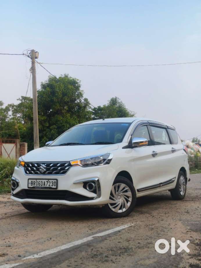 Maruti Suzuki Ertiga Vxi At Petrol, 2022, Petrol