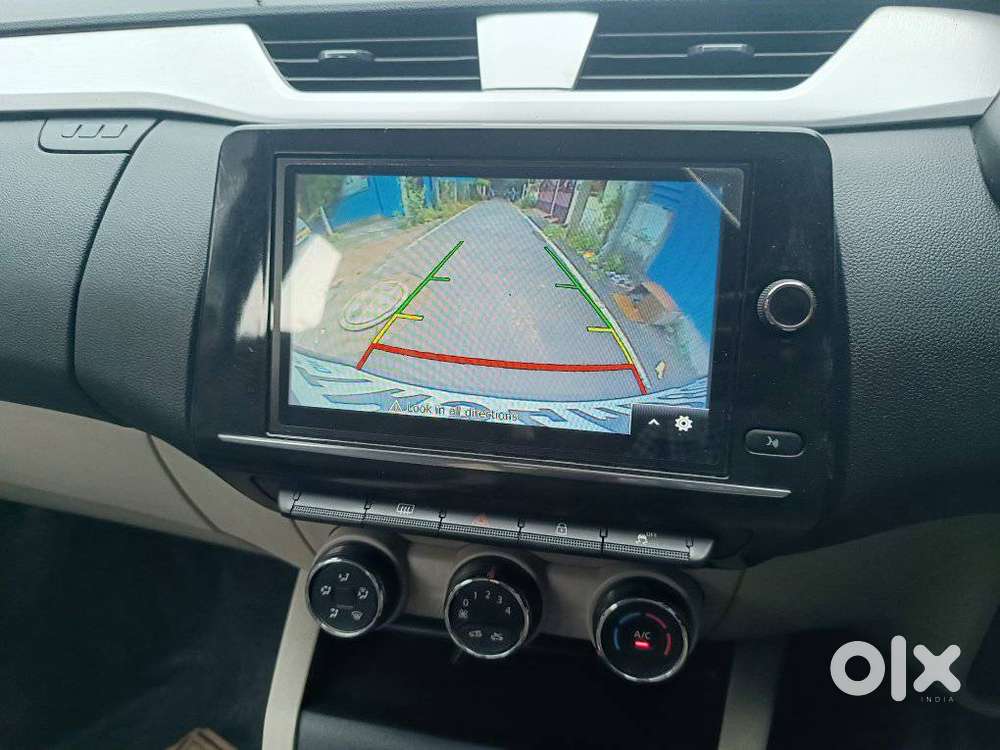 Renault Triber Rxz, 2024, Petrol