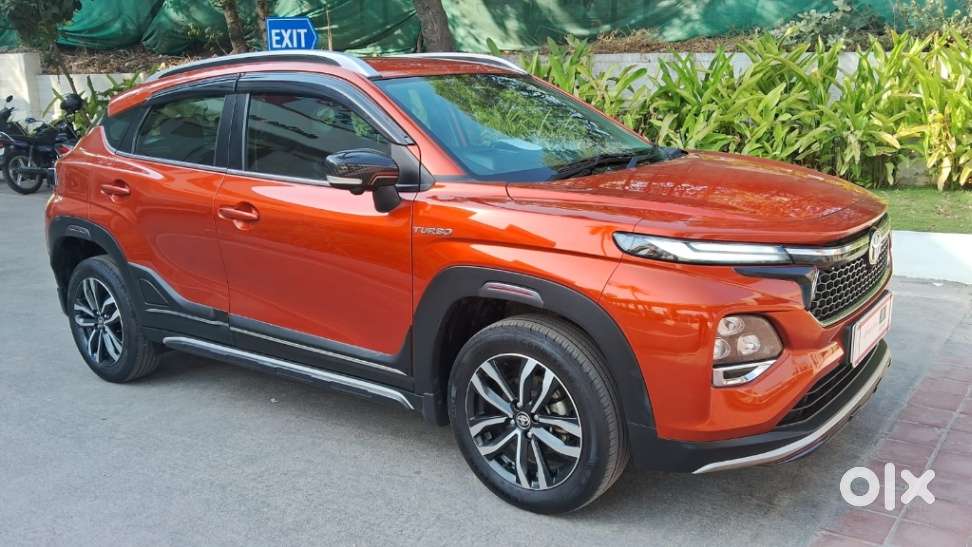 Toyota Urban Cruiser Taisor V 1.0 Petrol Mt, 2024, Petrol