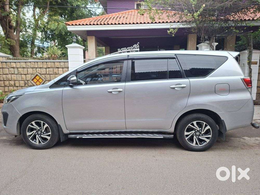Toyota Innova Crysta 2.4 G Mt, 2021, Diesel