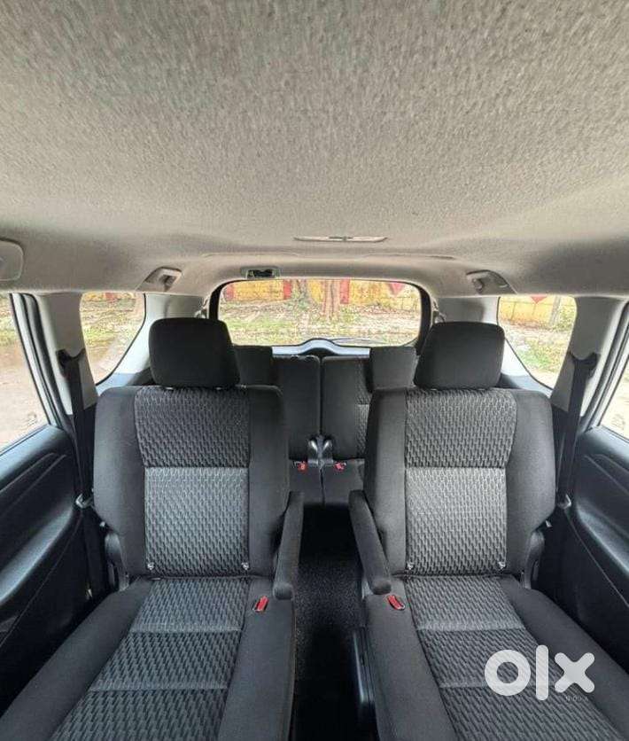 Toyota Innova Crysta 2.4 G Mt, 2020, Diesel