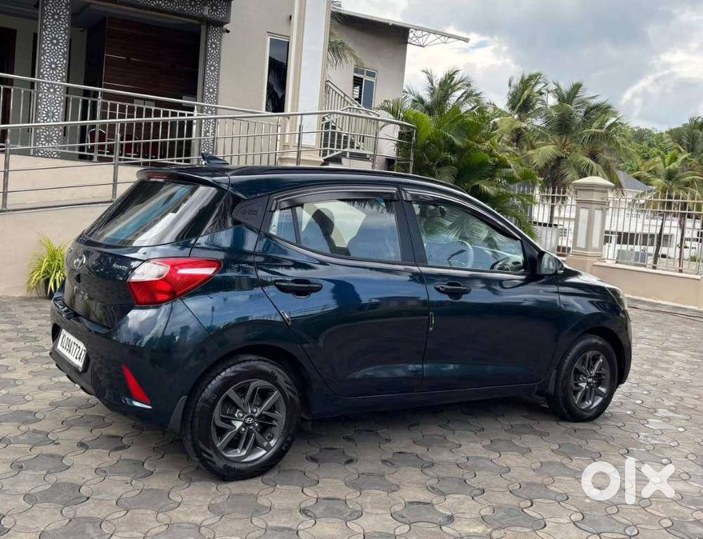 Hyundai Grand I10 Nios Sportz Dual Tone, 2021, Petrol