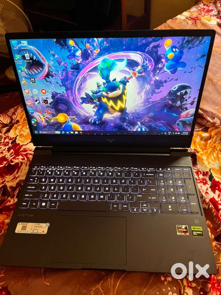 HP Victus Gaming AMD Ryzen 5 5600H Windows 11