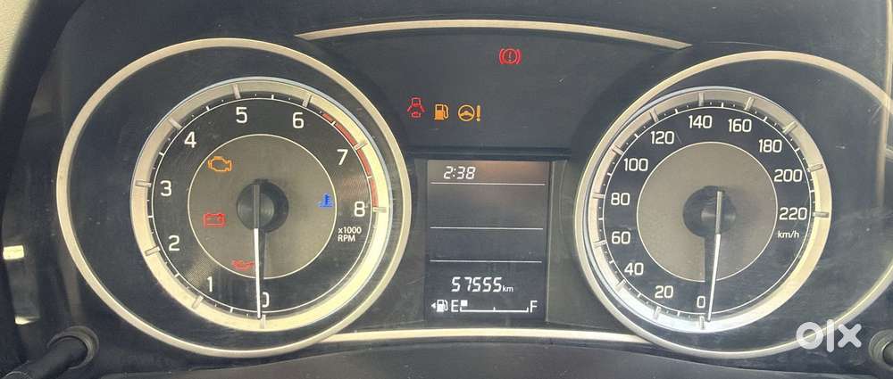 Maruti Suzuki Swift Dzire Vxi Optional, 2018, Petrol