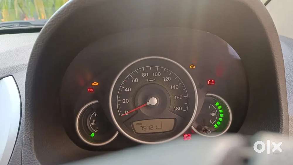 Hyundai Eon Magna 2014,lady Driven