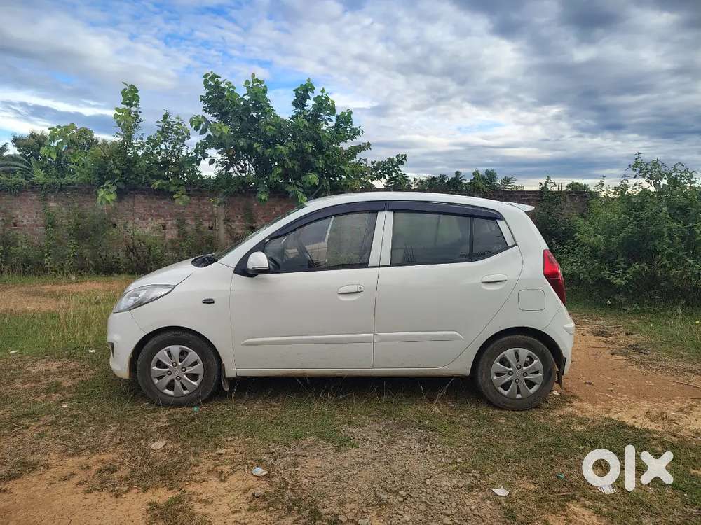 Hyundai I10 Sportz 2011 (rc Upto 2031)