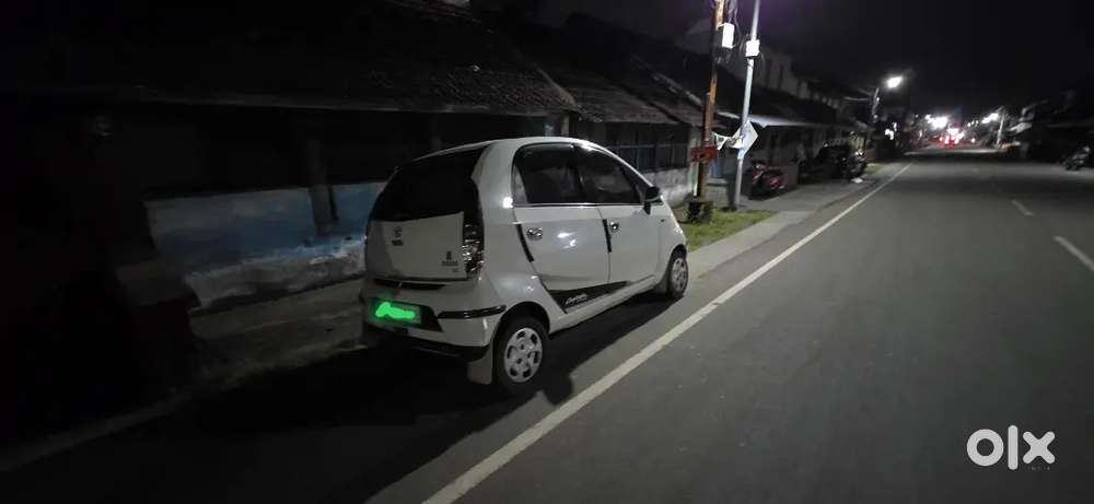Tata Nano 2014 Lx With Push Button Start Reverse Camera