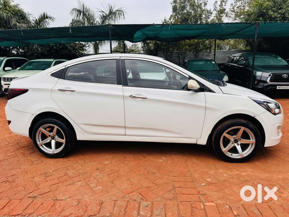 Hyundai Verna 1.6 Sx (o) Crdi, 2015, Diesel