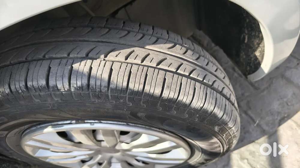 Maruti Suzuki Swift 2021 Petrol Showroom Condition