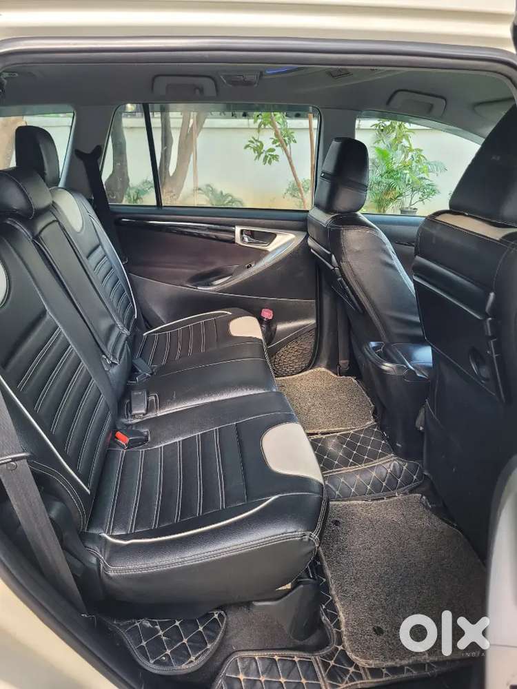 Toyota Innova Crysta 2019