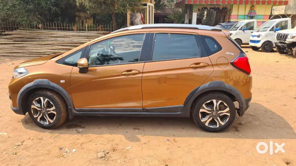 Honda Wr-v 2018 Manual 67k Km Driven, Genuine One