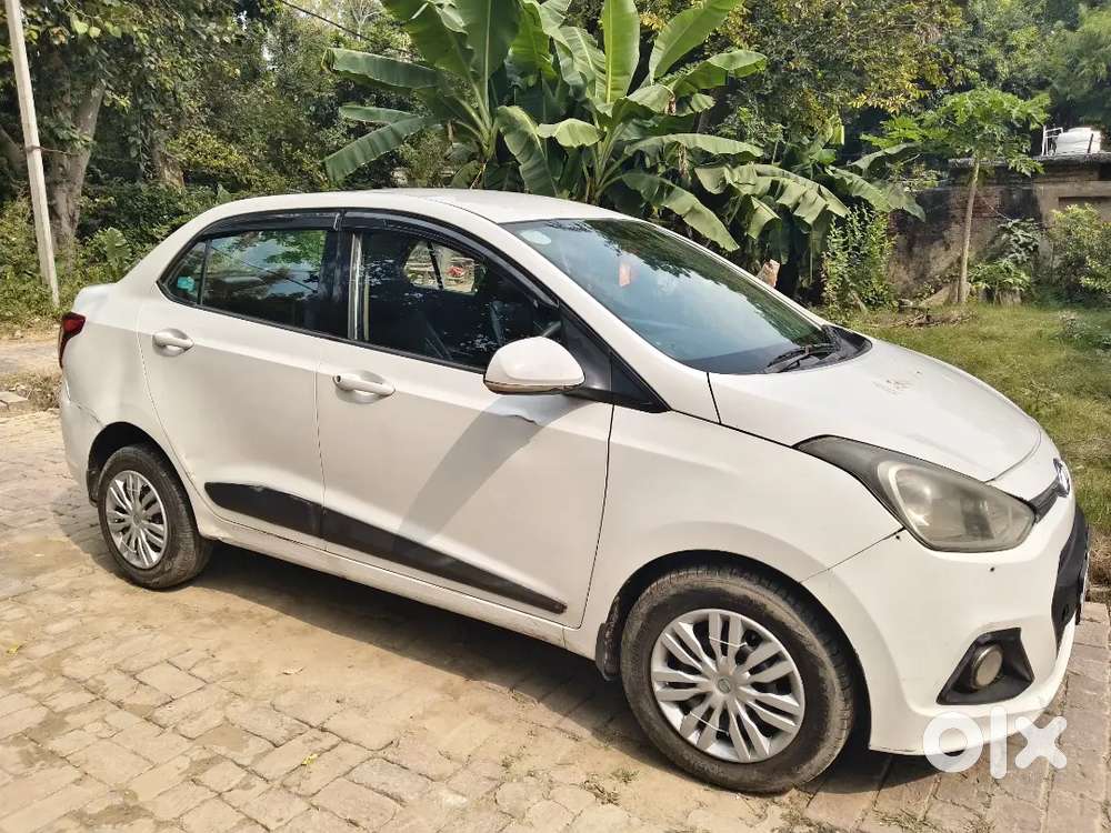 Hyundai Xcent 2016