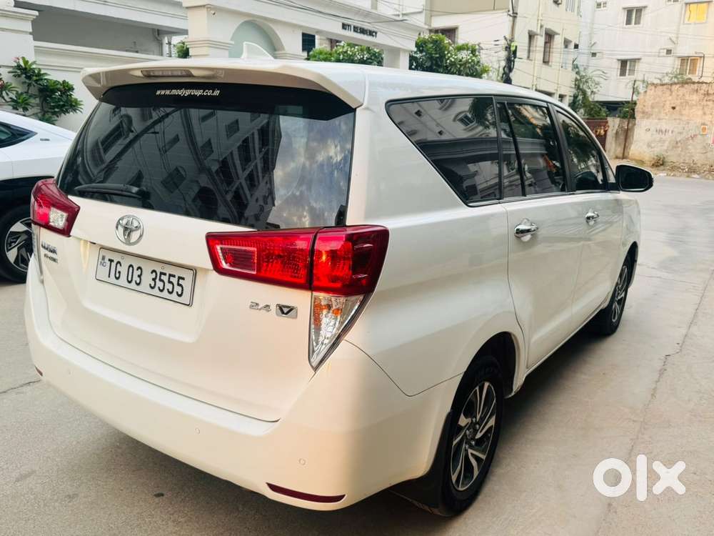 Toyota Innova Crysta 2.4 V, 2023, Diesel