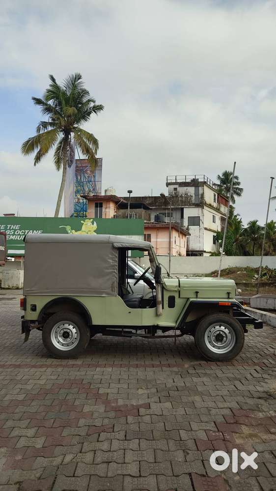 Mahindra Jeep