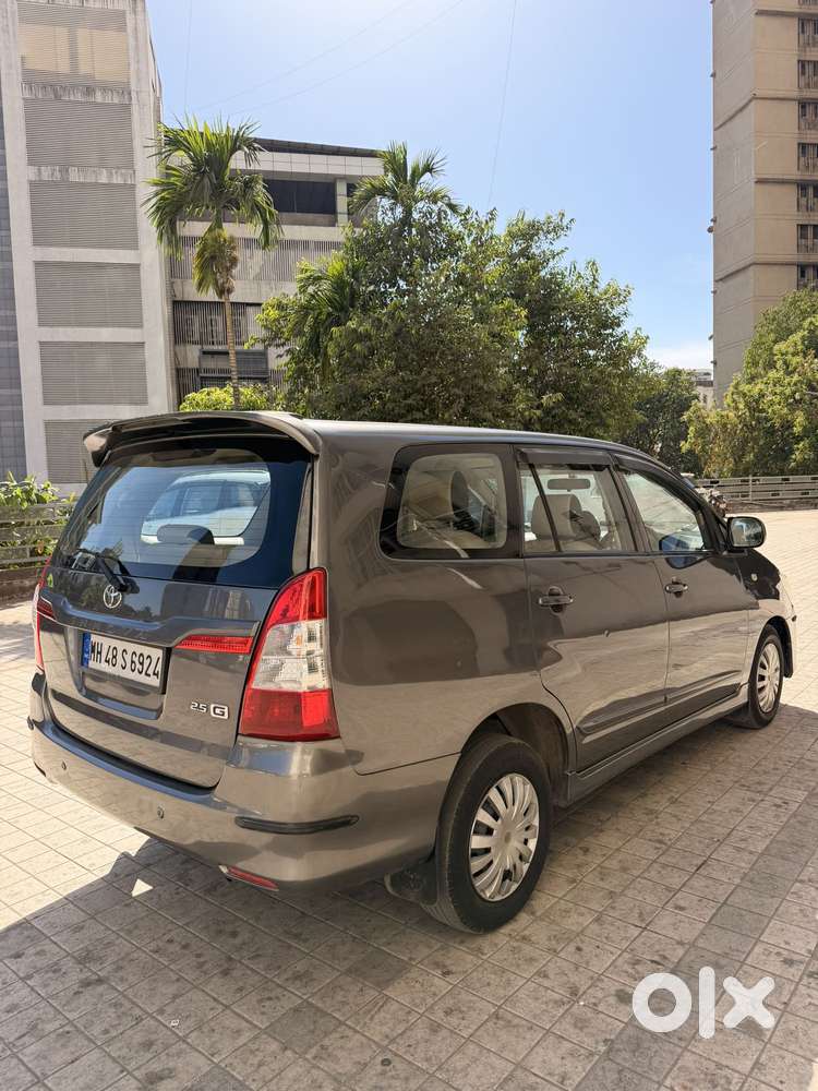 Toyota Innova 2.5 G (diesel) 7 Seater Bs Iv, 2014, Diesel