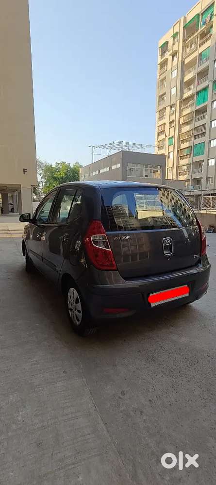 Hyundai I10 2011 Cng & Hybrids Well Maintained