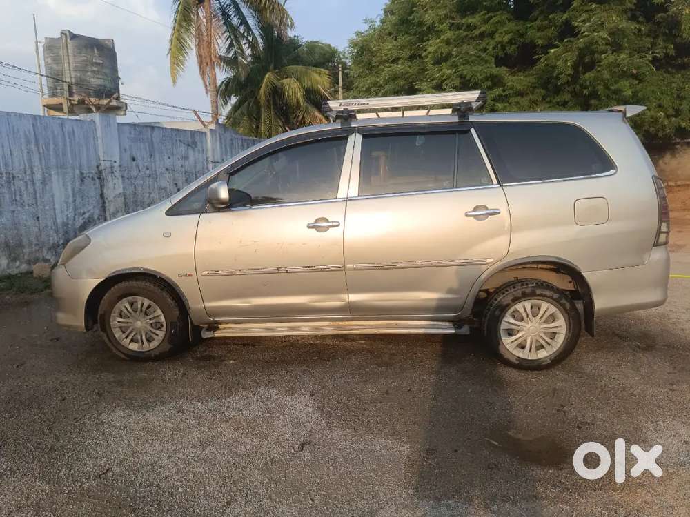 Toyota Innova 2009 Diesel Well Maintained
