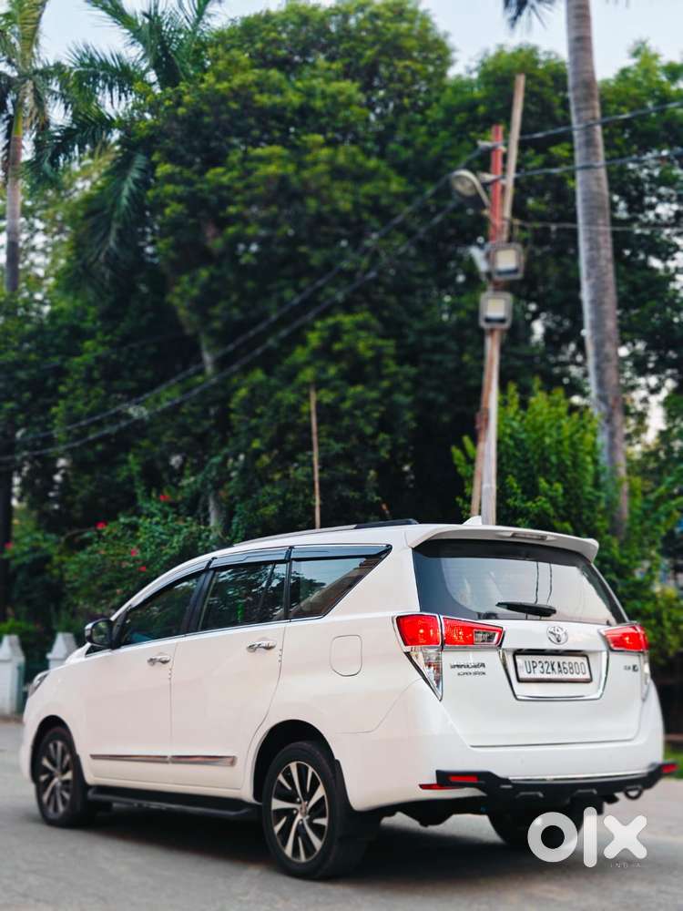 Toyota Innova Crysta 2.8 Z, 2018, Diesel