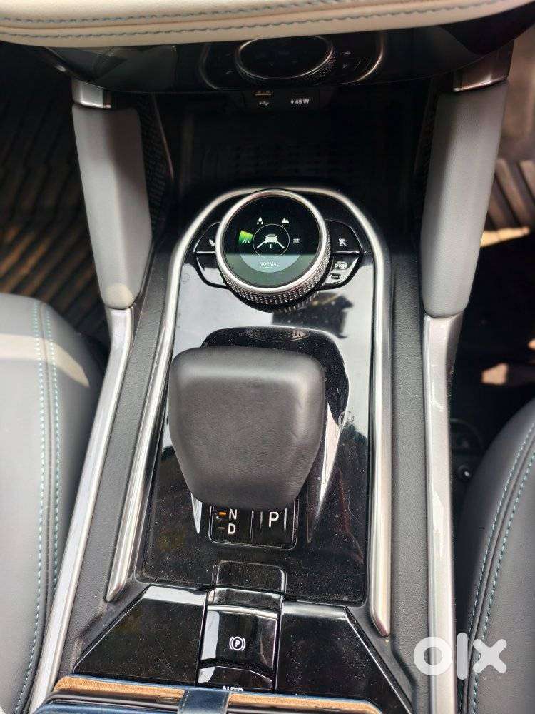 Tata Harrier Ev Xz Lux, 2025, Electric