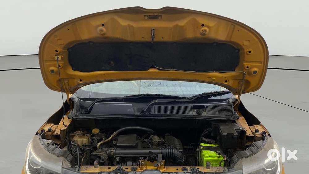 Renault Triber Rxl, 2019, Petrol