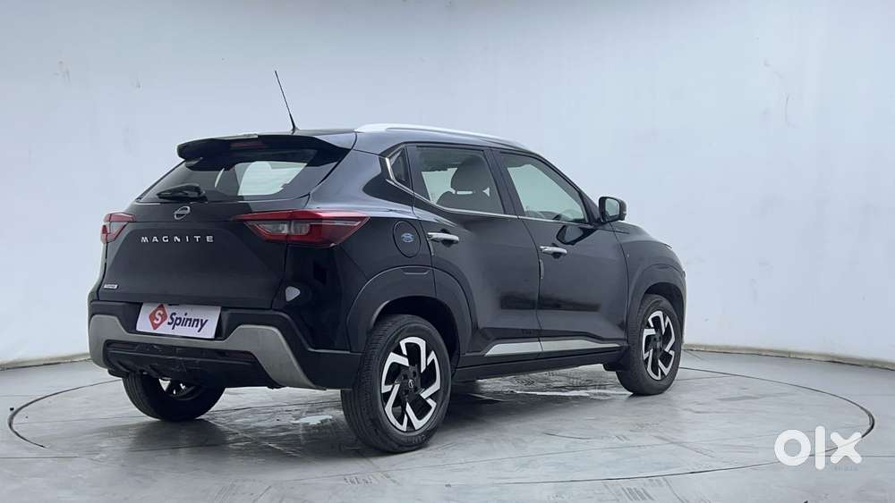 Nissan Magnite 1.0 Xv Premium Turbo Cvt, 2021, Petrol