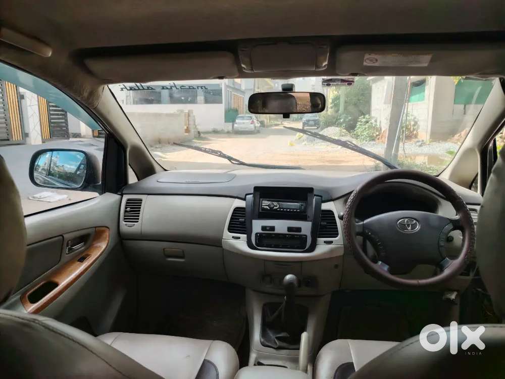 Toyota Innova 2009 Diesel 155000 Km Driven