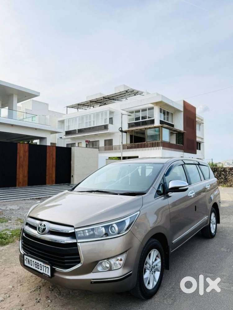 Toyota Innova Crysta 2.4 V, 2017, Diesel