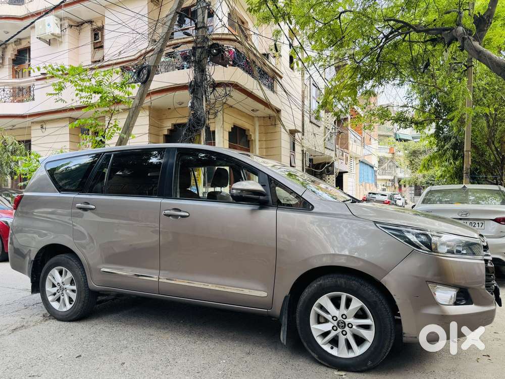 Toyota Innova Crysta 2.8 Gx At 7 Str, 2017, Diesel