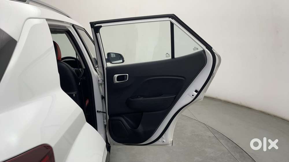 Hyundai Venue Sx Plus Turbo Dct, 2021, Petrol