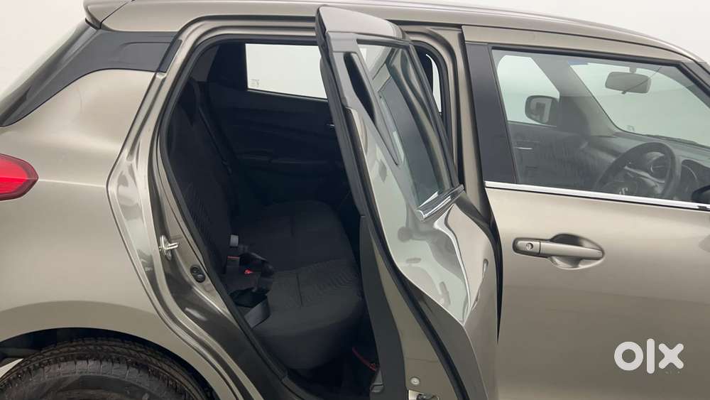 Maruti Suzuki Swift Vvt Vxi, 2021, Petrol