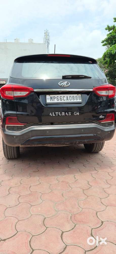Mahindra Alturas G4 4x2 At, 2019, Diesel