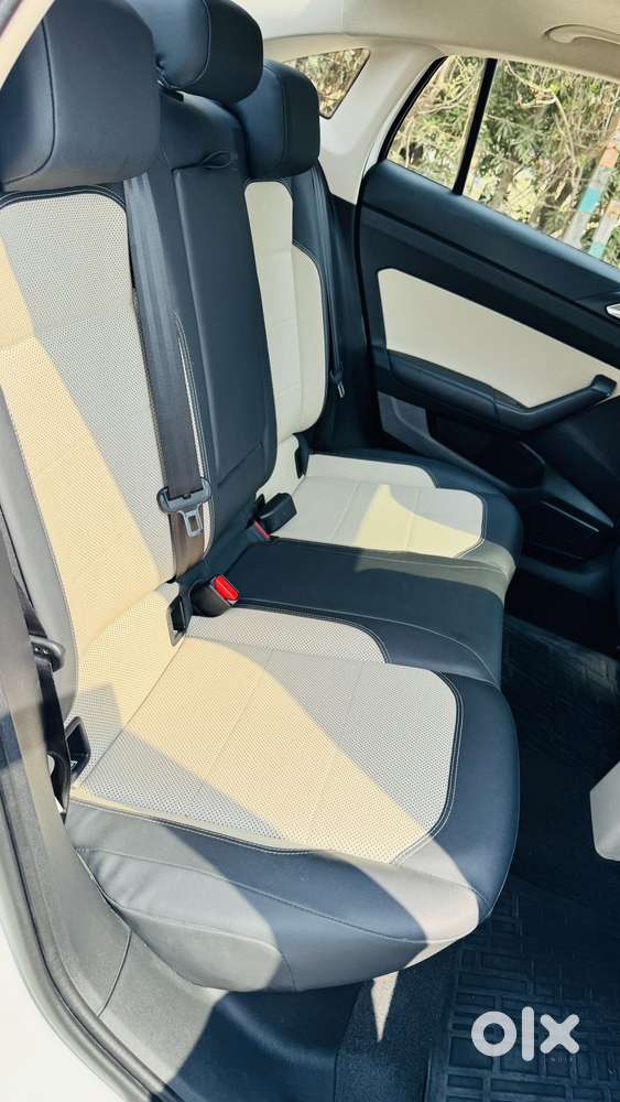 Skoda Slavia 1.0 Tsi Style At, 2023, Petrol