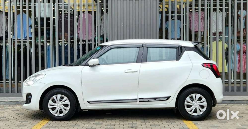 Maruti Suzuki Swift Amt Vxi, 2021, Cng & Hybrids