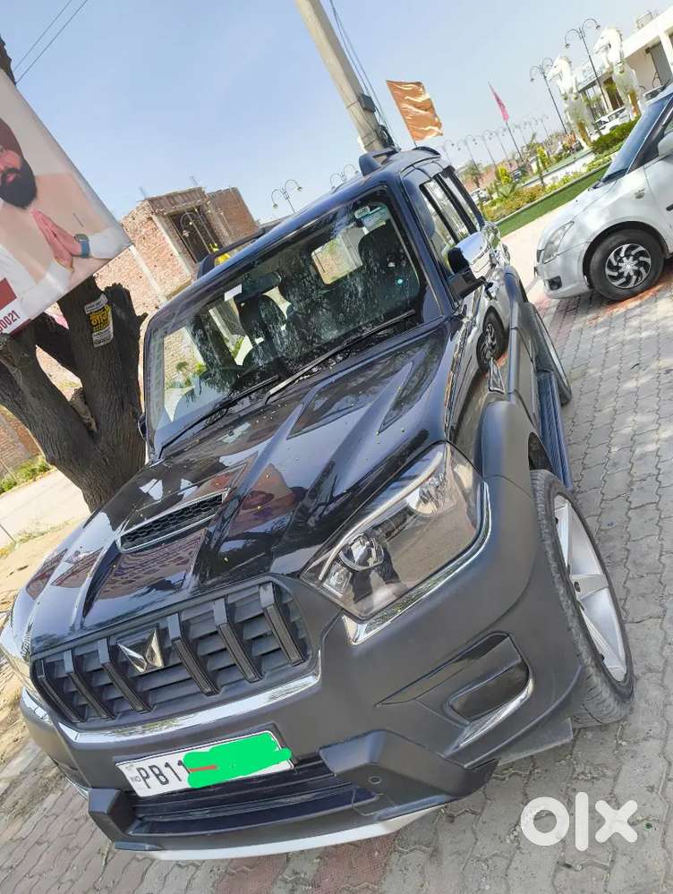 Mahindra Scorpio Classic 2023 Diesel 41000 Km Driven