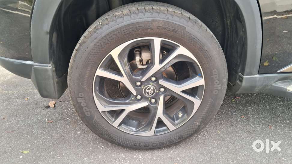 Toyota Urban Cruiser Hyryder 1.5 V Hybrid, 2025, Petrol