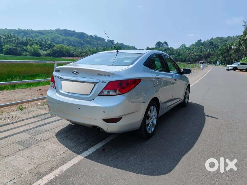 Hyundai Verna Diesel Fluidic 2013 Km Driven