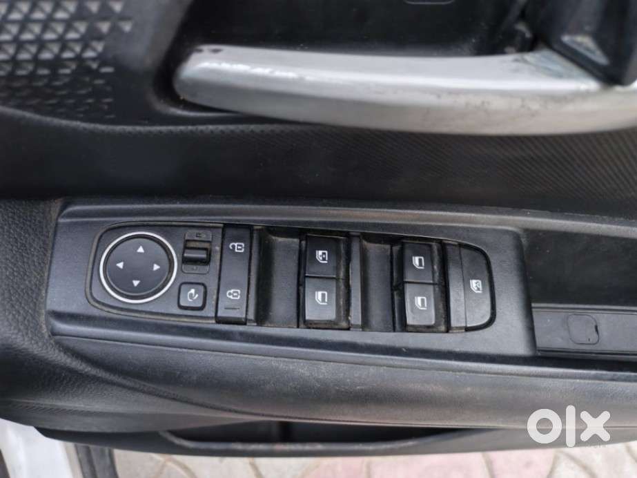 Kia Sonet G1.2 5mt Htk+(o), 2021, Petrol