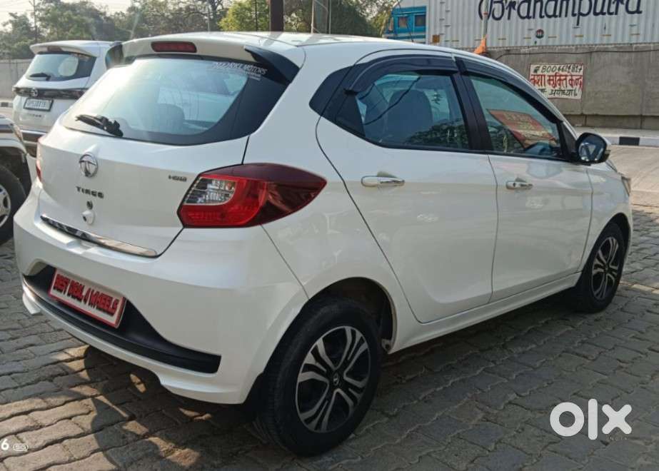 Tata Tiago 1.05 Revotorq Xz Plus, 2022, Petrol