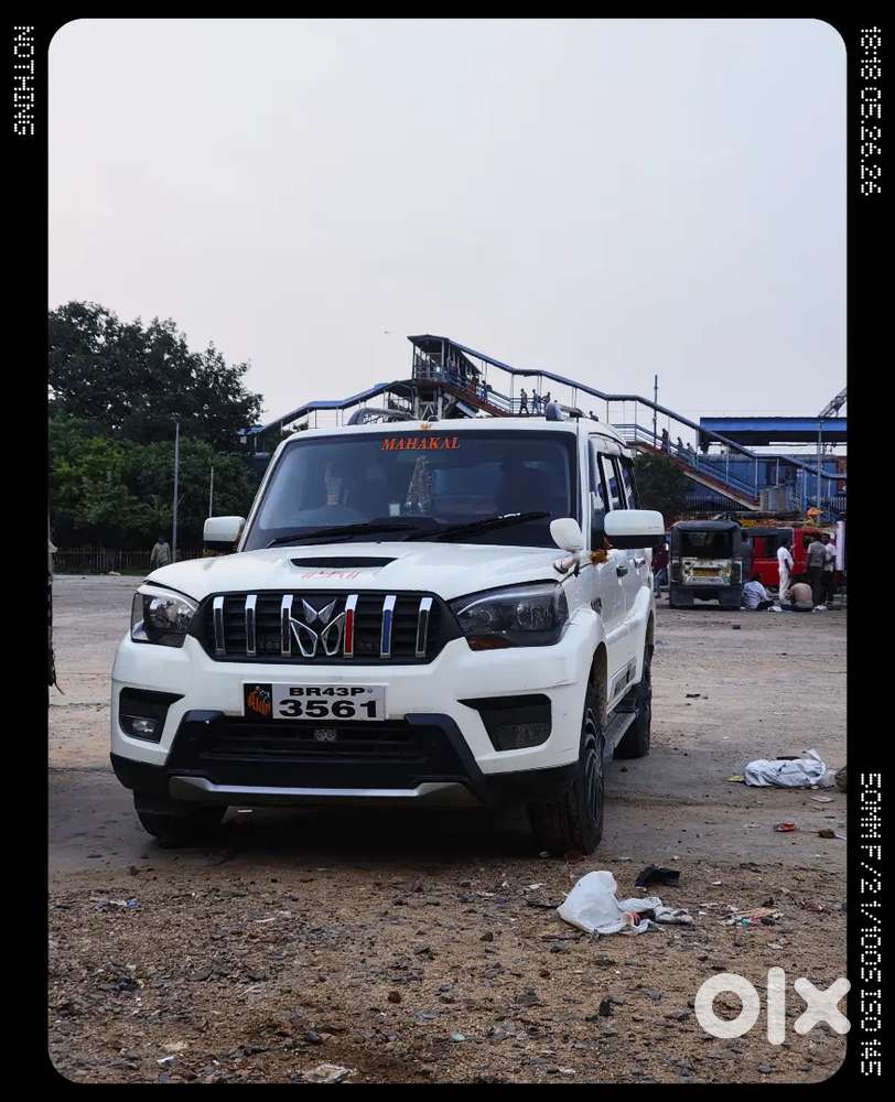 Mahindra Scorpio 2015