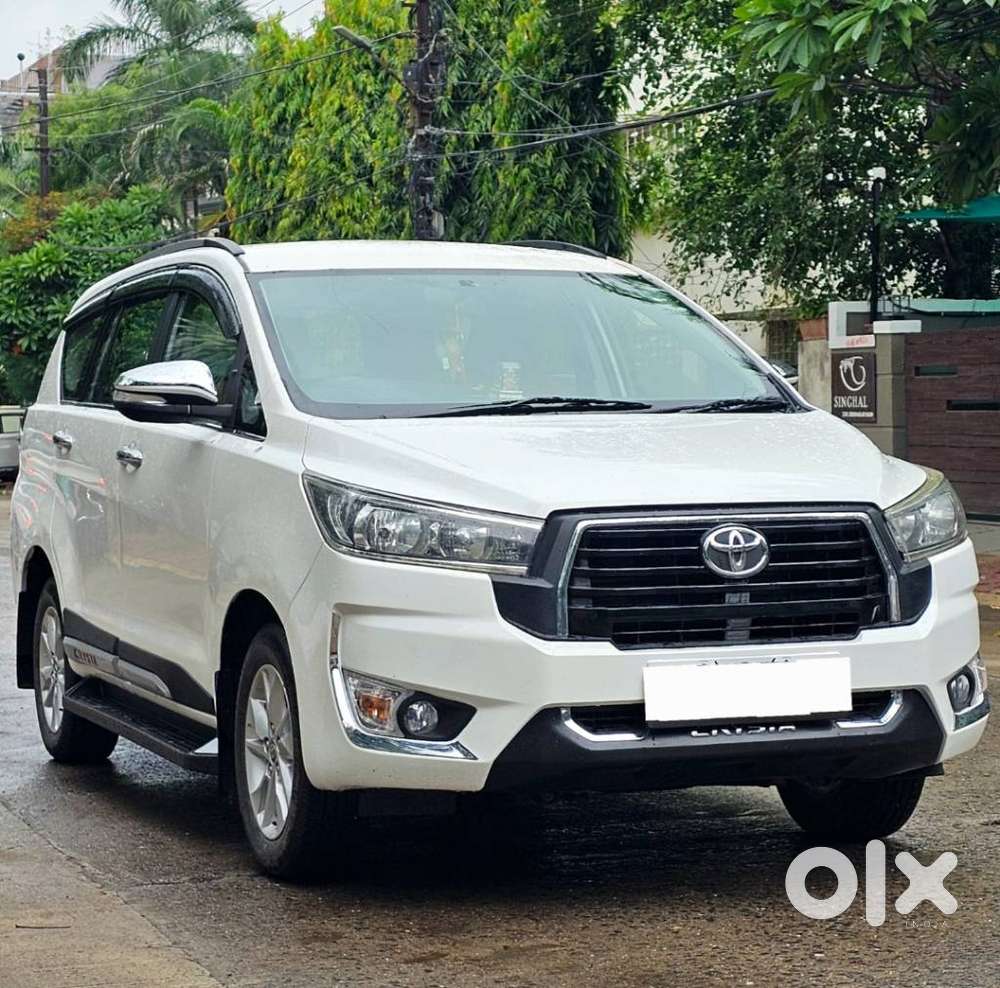Toyota Innova Crysta 2.4 G Mt, 2017, Diesel