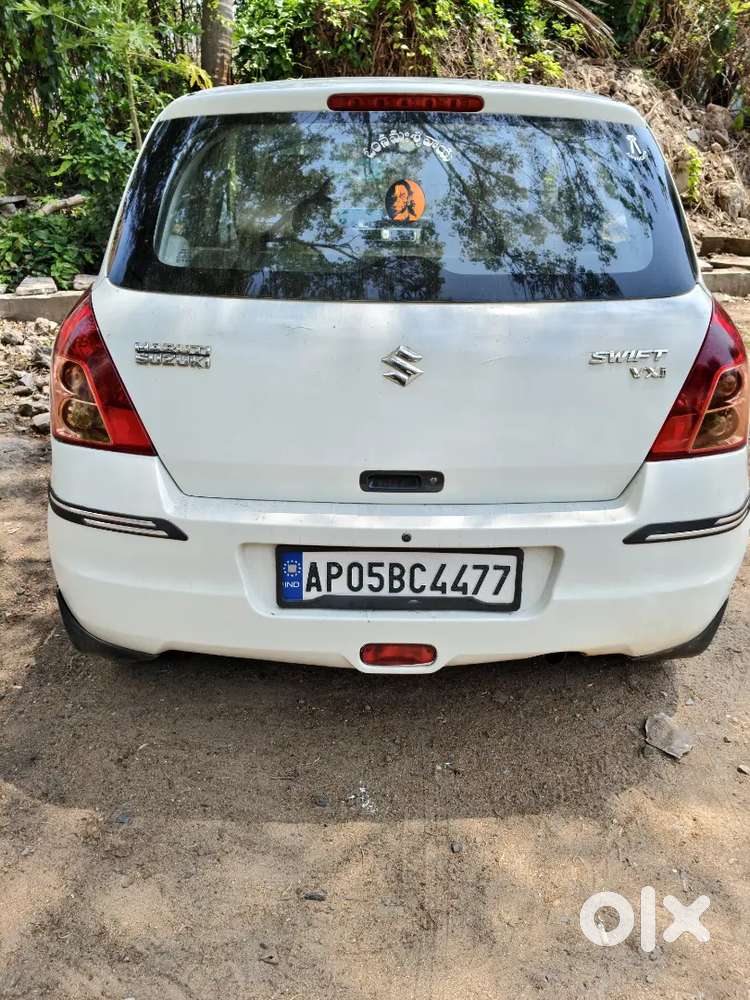 Maruti Suzuki Swift 2008 Petrol 105000 Km Driven