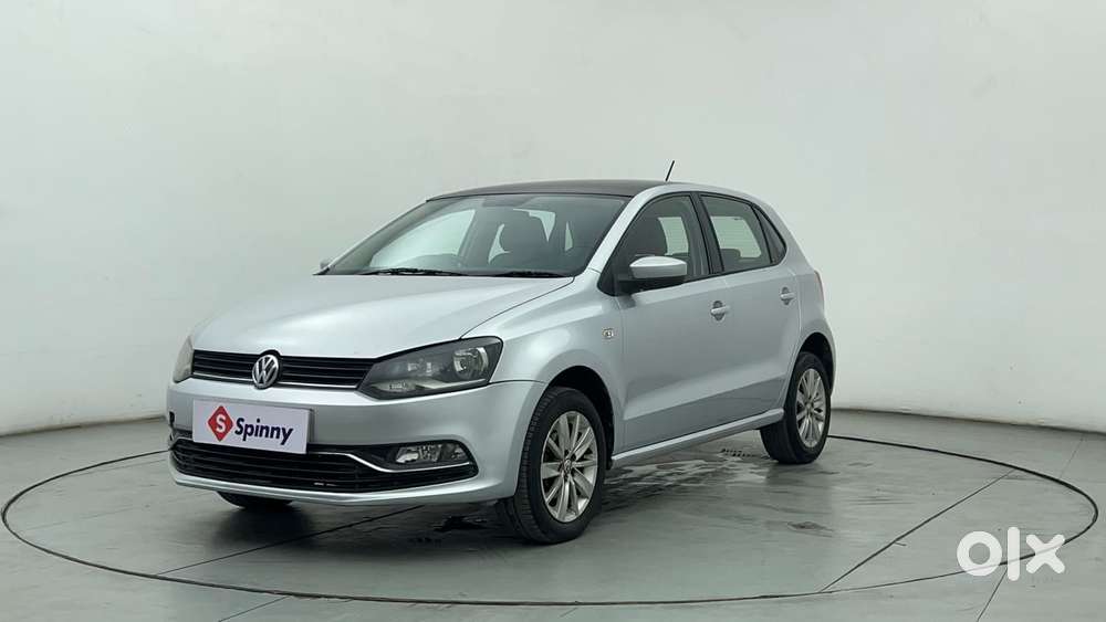 Volkswagen Polo Petrol Highline 1.2l, 2015, Petrol