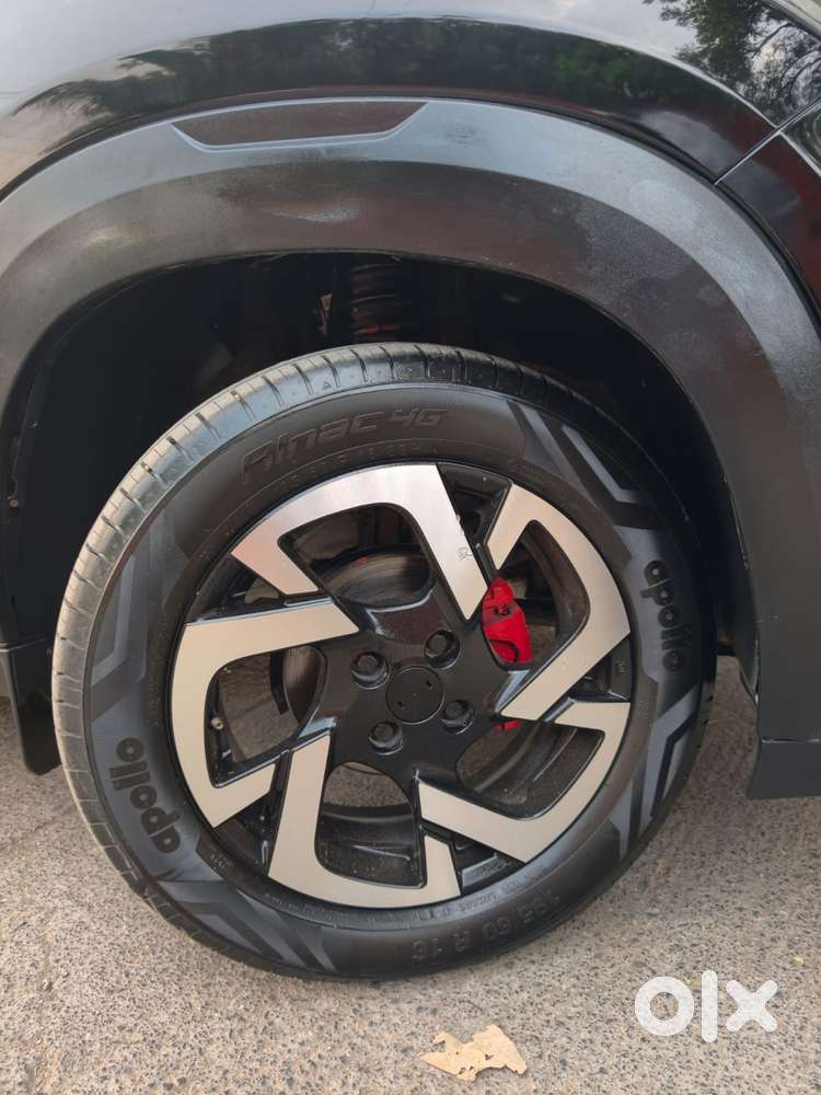 Nissan Magnite, 2022, Petrol