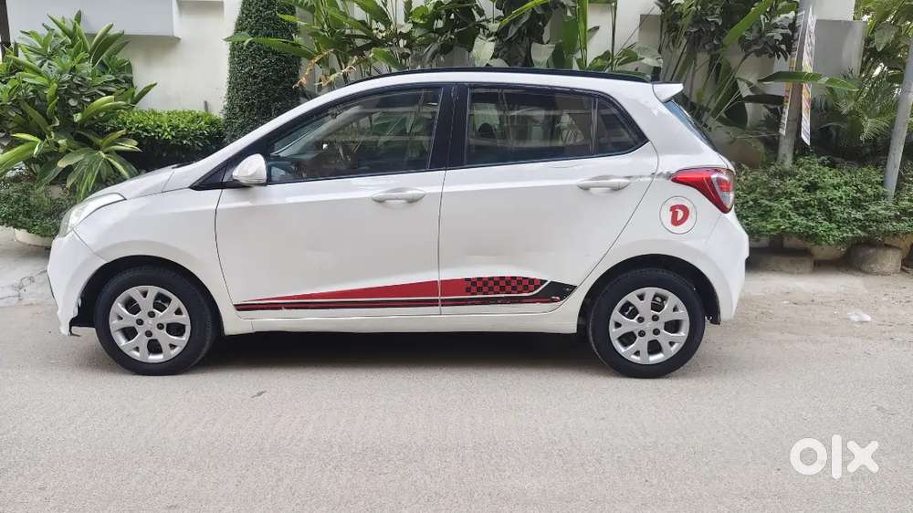 Hyundai Grand I10 2016 Diesel 64000 Km Driven