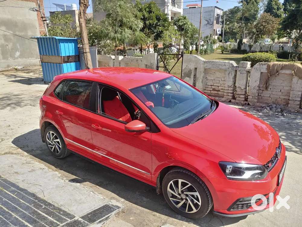 Volkswagen Polo. Doctor Driven, Only 33000 Km. Brand New Condition.